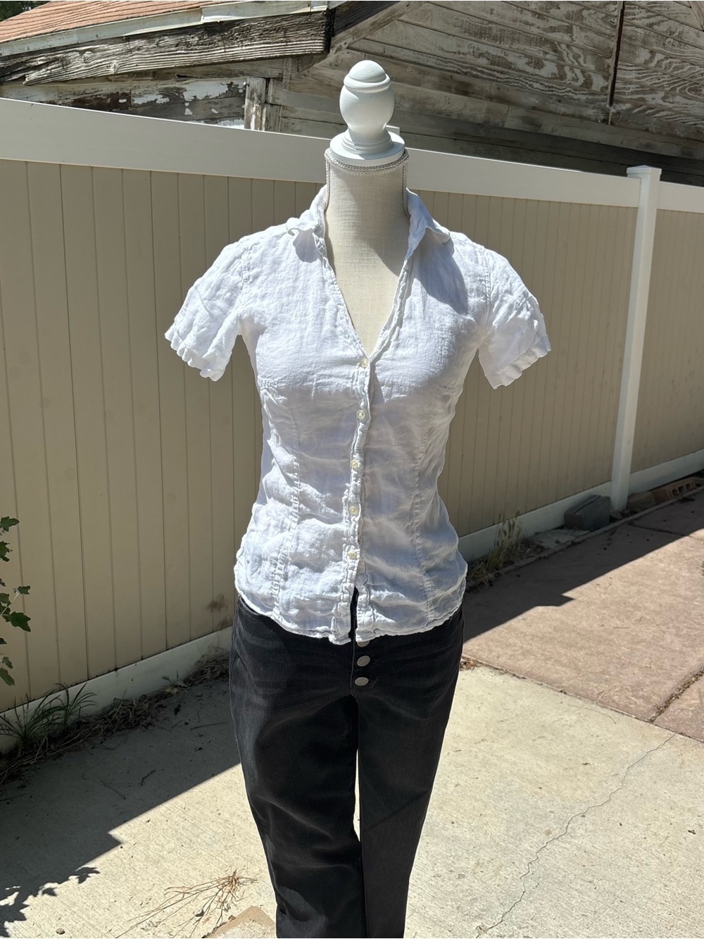 Dubarry vintage 100% Linen natural fibers white button down short sleeve top